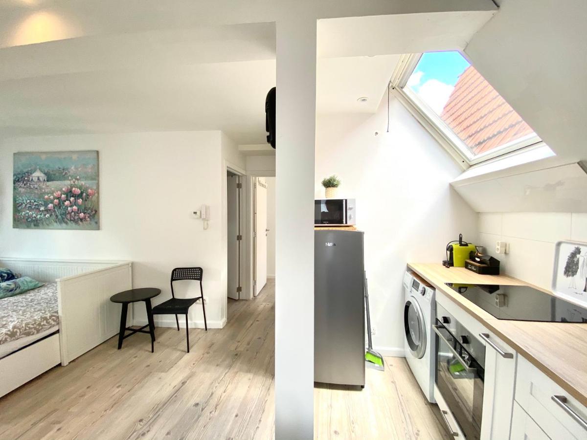 Bonjour Apartments Сentre 3 Antwerp Exterior photo